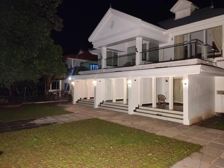 Riveria Portico Villa North Paravur ภายนอก รูปภาพ